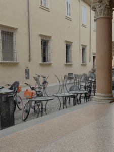 Near Piazza Santo Stefano